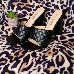Fashion Nova mule sandal